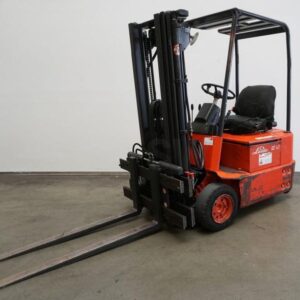 CHARIOT ÉLÉVATEUR ÉLECTRIQUE Linde E 12 Z/324